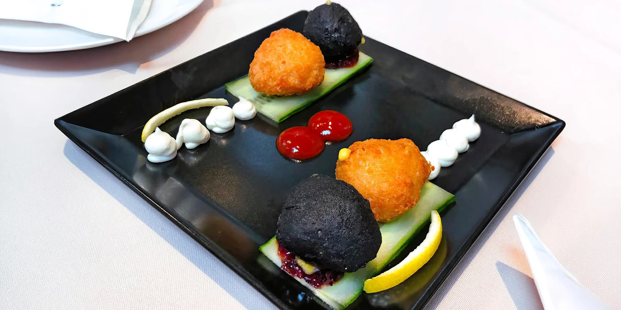 Romantický den v Jeseníku: 6chodové degustační menu i wellness pro dva
